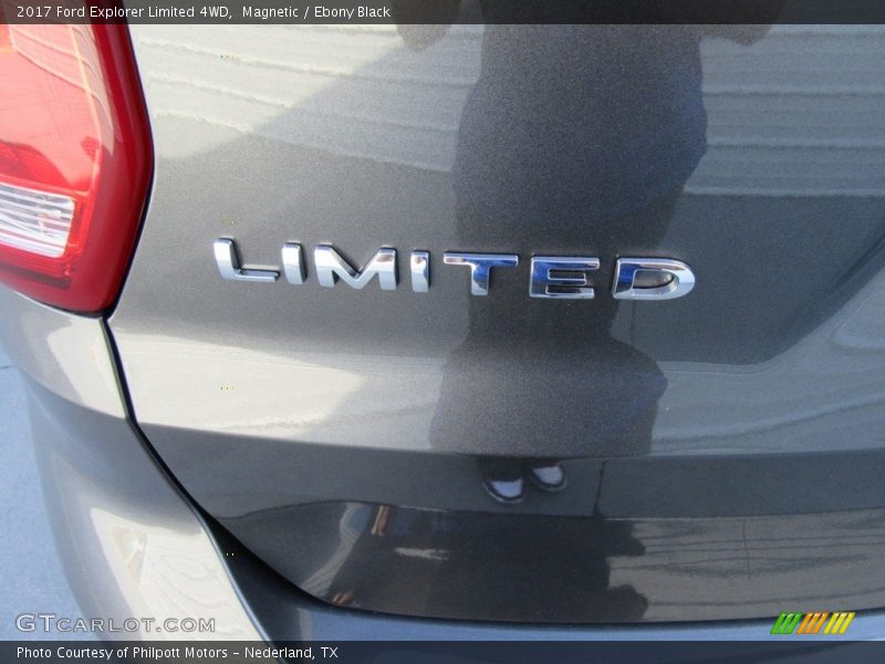 Magnetic / Ebony Black 2017 Ford Explorer Limited 4WD