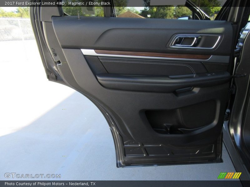 Magnetic / Ebony Black 2017 Ford Explorer Limited 4WD