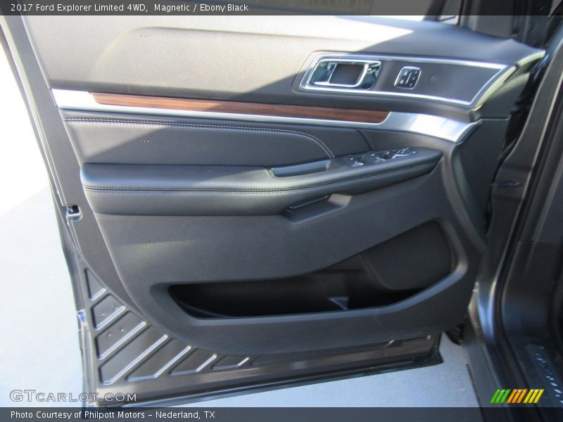 Magnetic / Ebony Black 2017 Ford Explorer Limited 4WD
