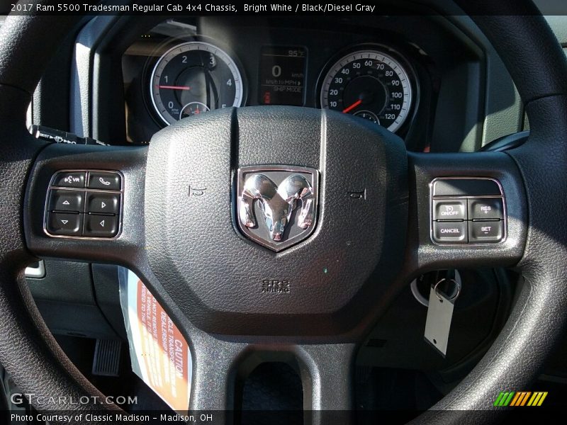 2017 5500 Tradesman Regular Cab 4x4 Chassis Steering Wheel