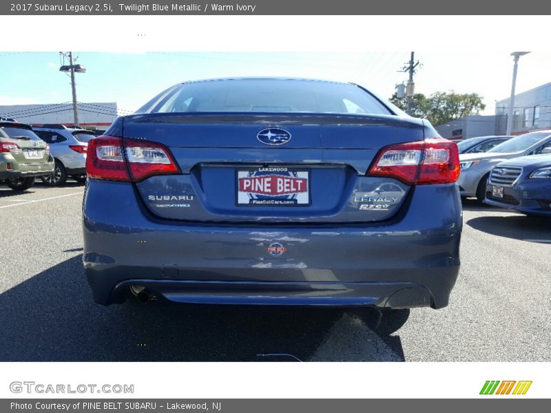 Twilight Blue Metallic / Warm Ivory 2017 Subaru Legacy 2.5i