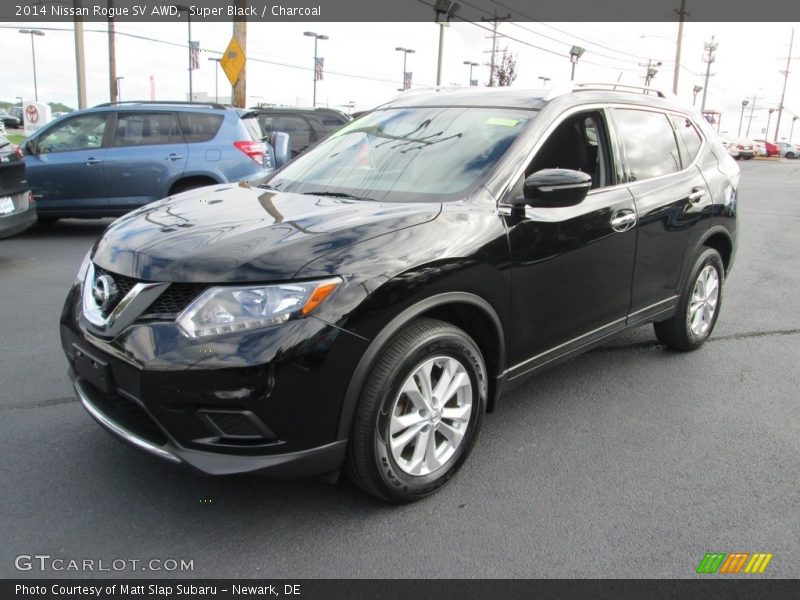 Super Black / Charcoal 2014 Nissan Rogue SV AWD