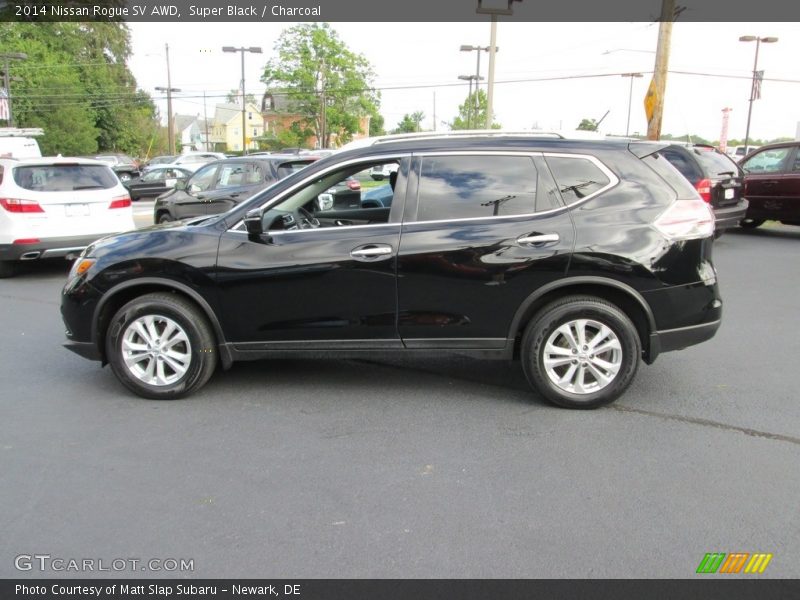 Super Black / Charcoal 2014 Nissan Rogue SV AWD