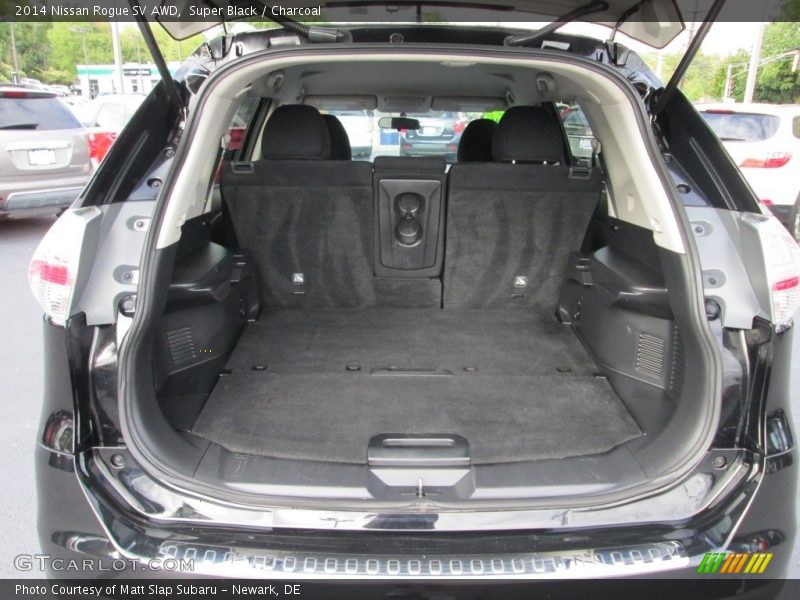 Super Black / Charcoal 2014 Nissan Rogue SV AWD