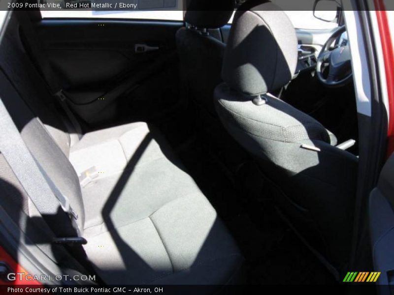 Red Hot Metallic / Ebony 2009 Pontiac Vibe