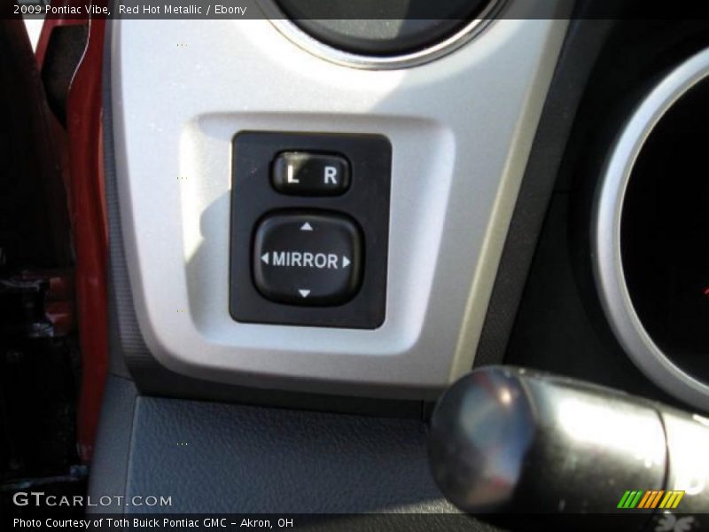 Red Hot Metallic / Ebony 2009 Pontiac Vibe