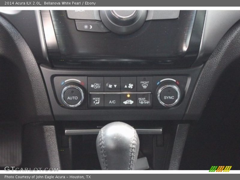 Bellanova White Pearl / Ebony 2014 Acura ILX 2.0L