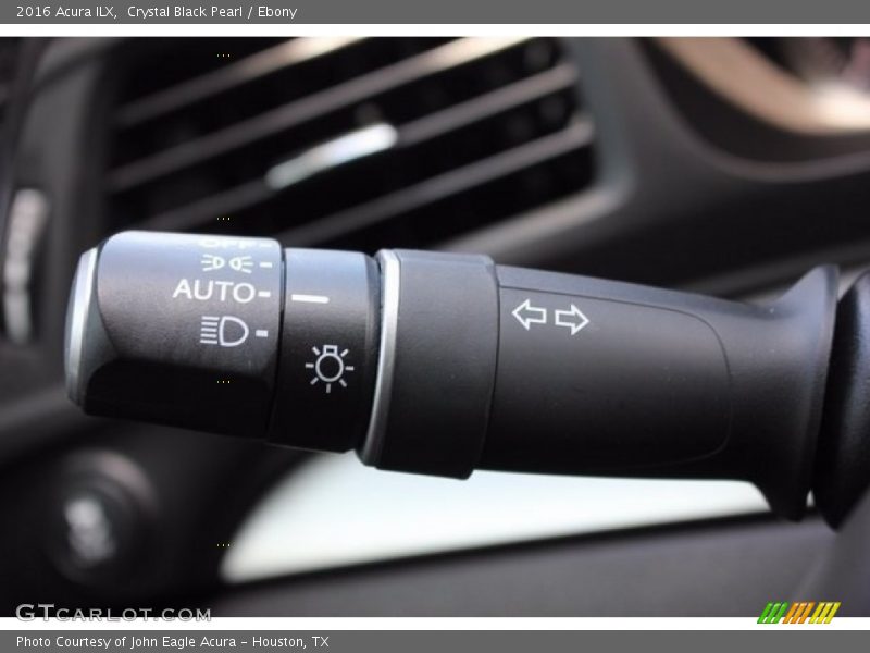 Crystal Black Pearl / Ebony 2016 Acura ILX
