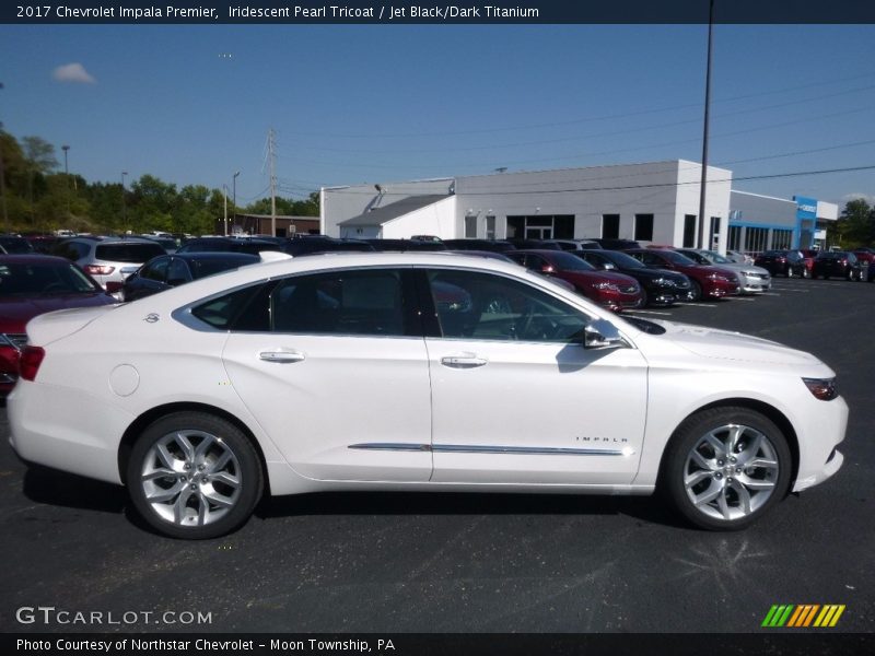 Iridescent Pearl Tricoat / Jet Black/Dark Titanium 2017 Chevrolet Impala Premier