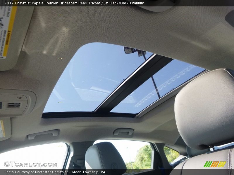 Iridescent Pearl Tricoat / Jet Black/Dark Titanium 2017 Chevrolet Impala Premier