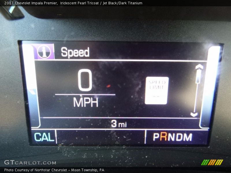 Iridescent Pearl Tricoat / Jet Black/Dark Titanium 2017 Chevrolet Impala Premier