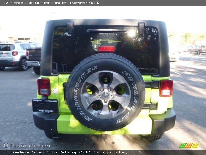 Hypergreen / Black 2017 Jeep Wrangler Unlimited Sahara 4x4