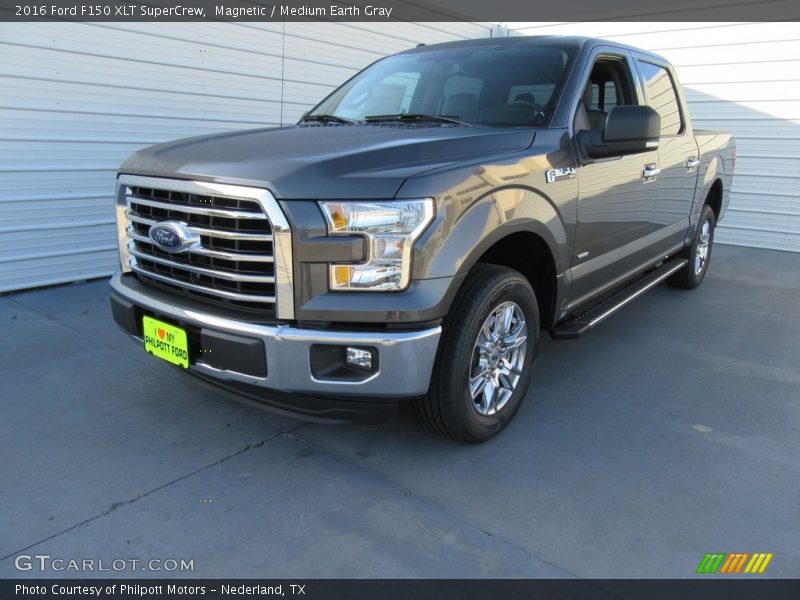 Magnetic / Medium Earth Gray 2016 Ford F150 XLT SuperCrew
