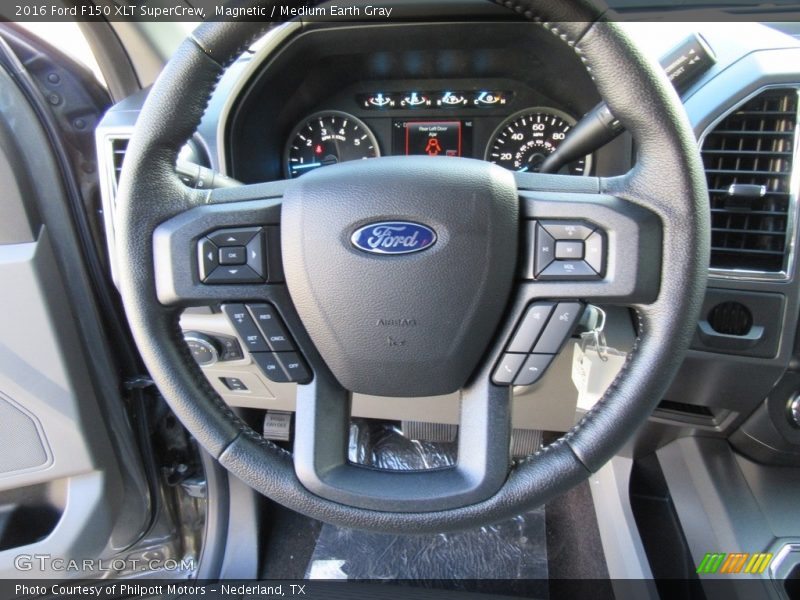Magnetic / Medium Earth Gray 2016 Ford F150 XLT SuperCrew