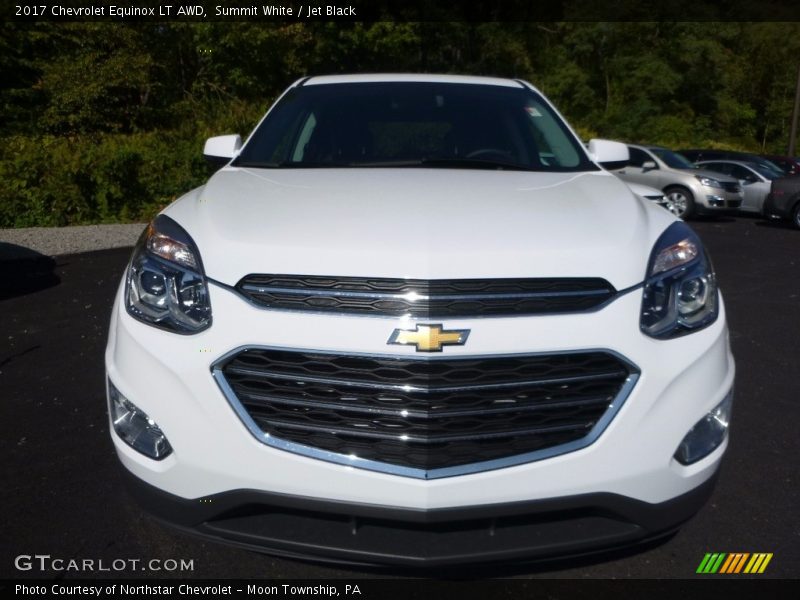 Summit White / Jet Black 2017 Chevrolet Equinox LT AWD