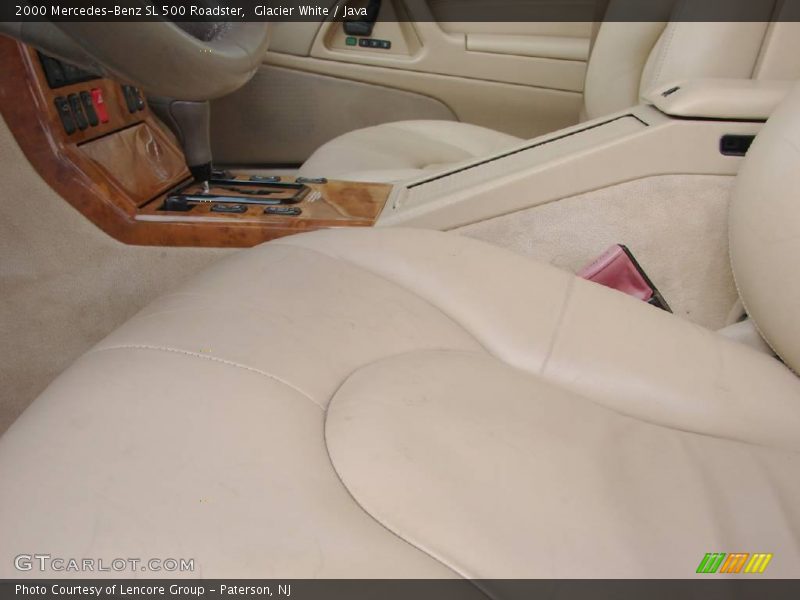 Glacier White / Java 2000 Mercedes-Benz SL 500 Roadster