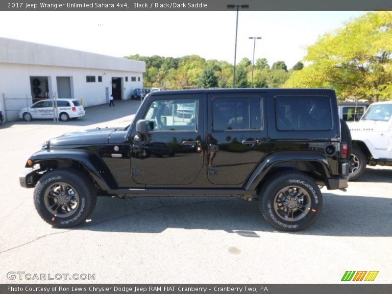 Black / Black/Dark Saddle 2017 Jeep Wrangler Unlimited Sahara 4x4