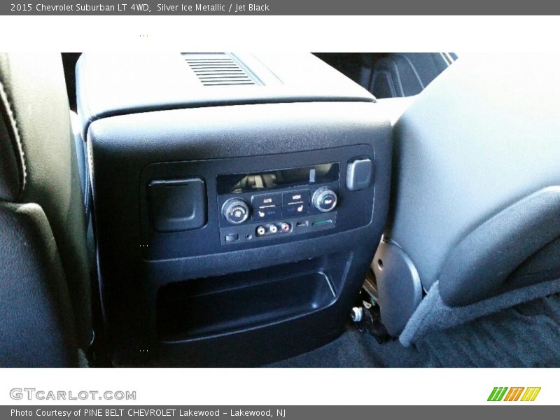 Silver Ice Metallic / Jet Black 2015 Chevrolet Suburban LT 4WD