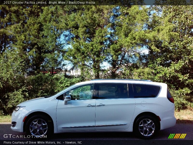 Bright White / Black/Deep Mocha 2017 Chrysler Pacifica Limited