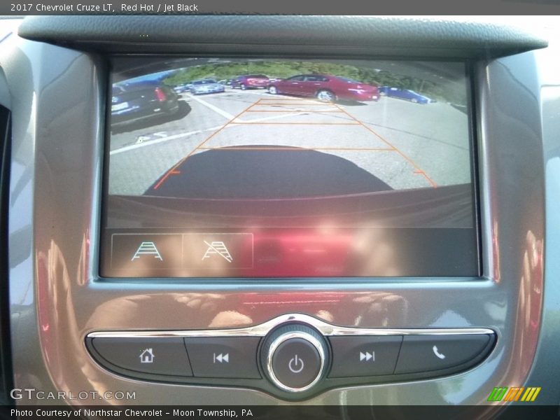 Red Hot / Jet Black 2017 Chevrolet Cruze LT