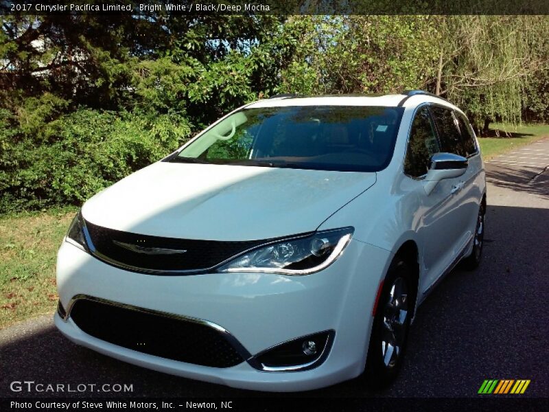 Bright White / Black/Deep Mocha 2017 Chrysler Pacifica Limited