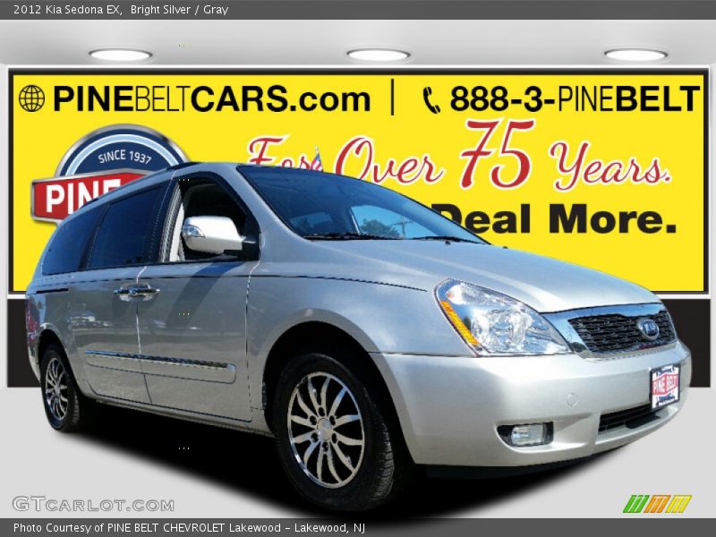 Bright Silver / Gray 2012 Kia Sedona EX