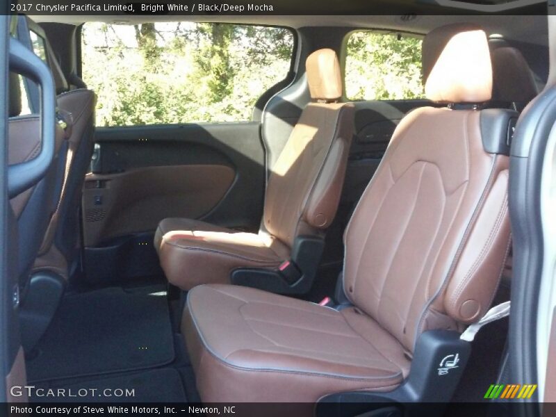 Bright White / Black/Deep Mocha 2017 Chrysler Pacifica Limited