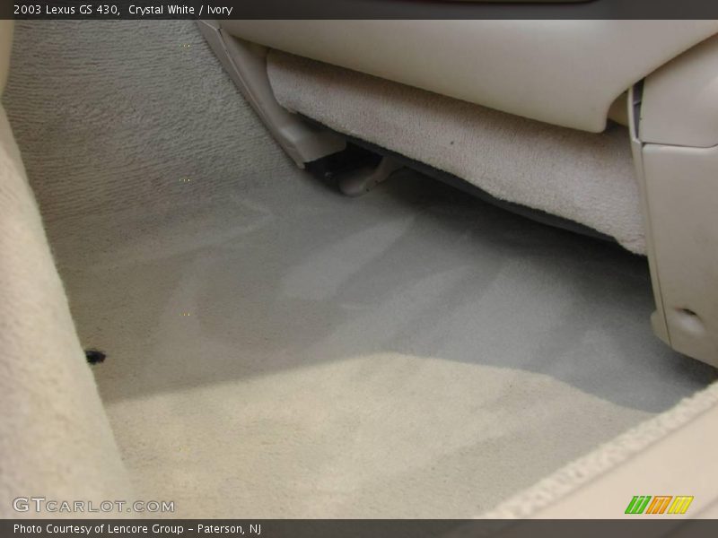 Crystal White / Ivory 2003 Lexus GS 430