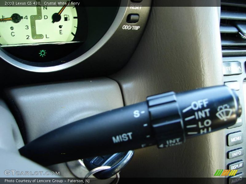Crystal White / Ivory 2003 Lexus GS 430