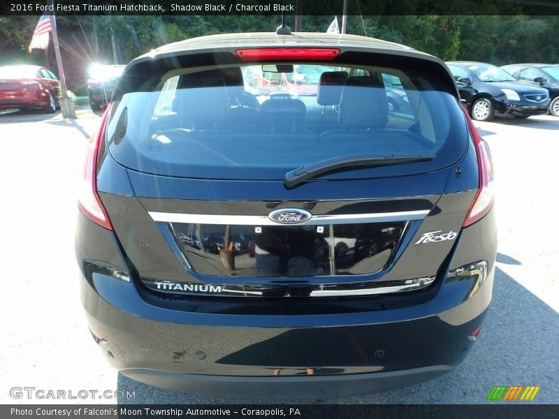 Shadow Black / Charcoal Black 2016 Ford Fiesta Titanium Hatchback