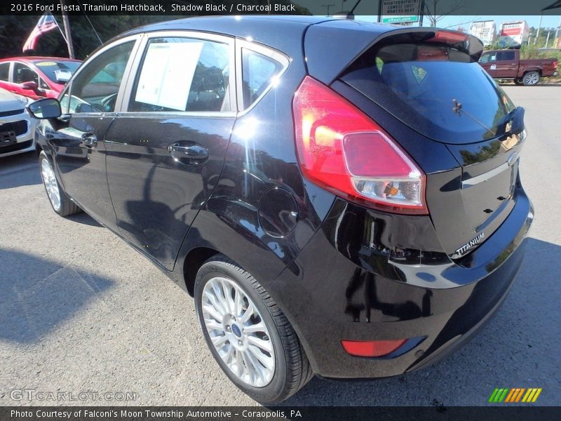 Shadow Black / Charcoal Black 2016 Ford Fiesta Titanium Hatchback