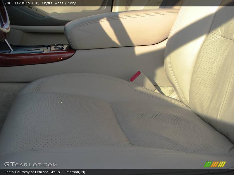 Crystal White / Ivory 2003 Lexus GS 430