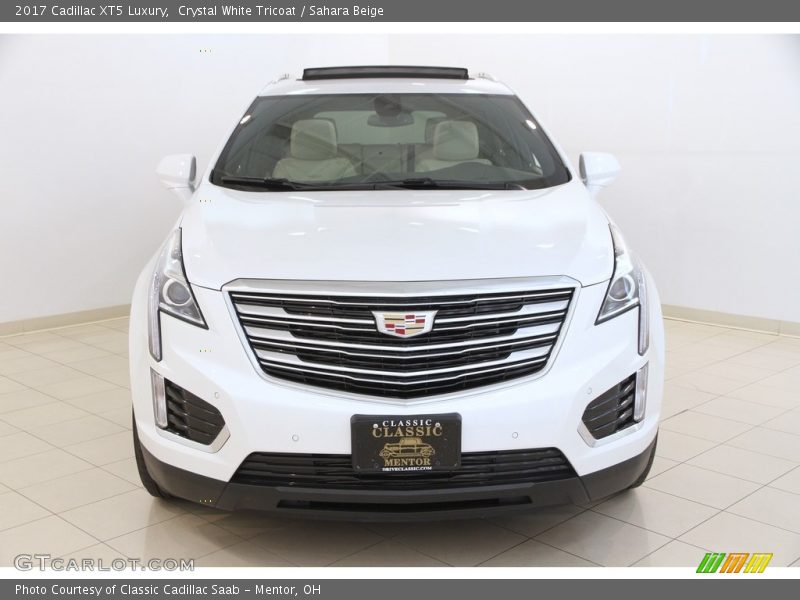 Crystal White Tricoat / Sahara Beige 2017 Cadillac XT5 Luxury