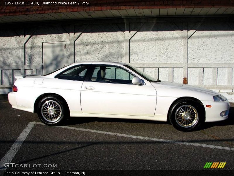 Diamond White Pearl / Ivory 1997 Lexus SC 400