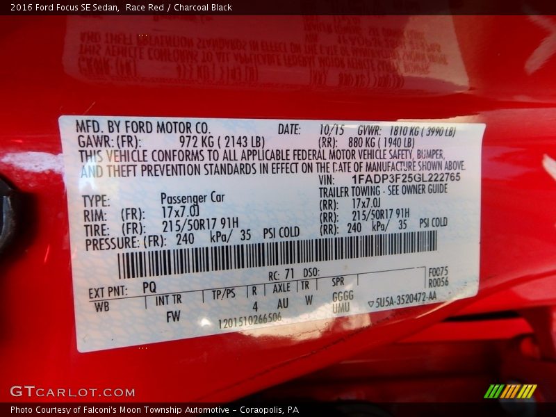Race Red / Charcoal Black 2016 Ford Focus SE Sedan