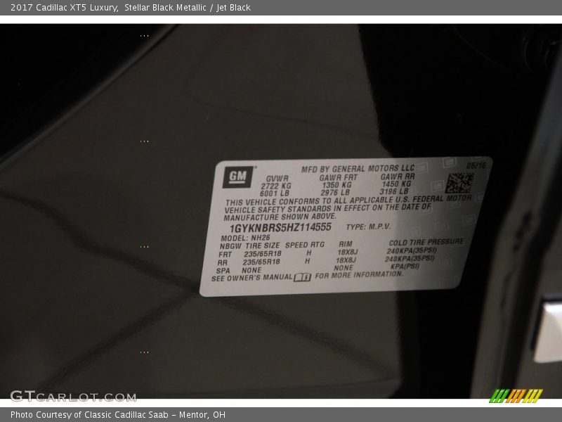 Stellar Black Metallic / Jet Black 2017 Cadillac XT5 Luxury