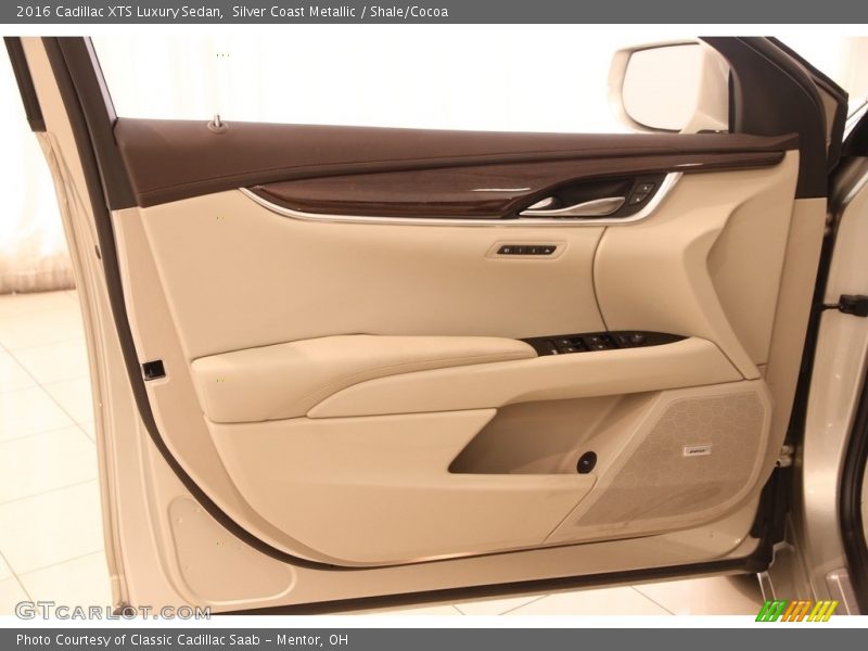 Silver Coast Metallic / Shale/Cocoa 2016 Cadillac XTS Luxury Sedan