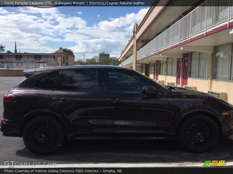 Mahogany Metallic / Espresso/Cognac Natural leather 2016 Porsche Cayenne GTS
