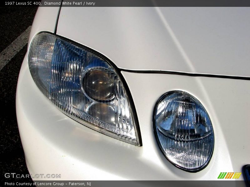 Diamond White Pearl / Ivory 1997 Lexus SC 400