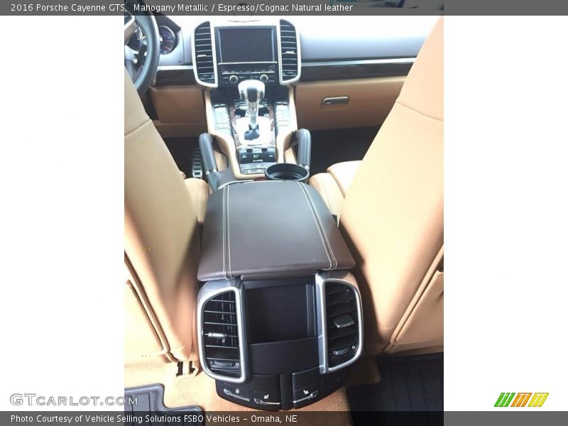 Mahogany Metallic / Espresso/Cognac Natural leather 2016 Porsche Cayenne GTS