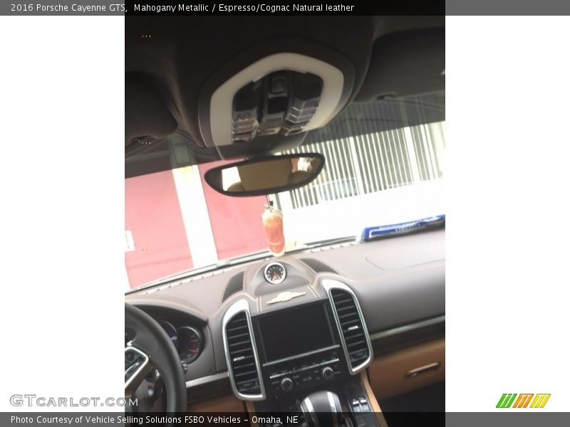 Mahogany Metallic / Espresso/Cognac Natural leather 2016 Porsche Cayenne GTS