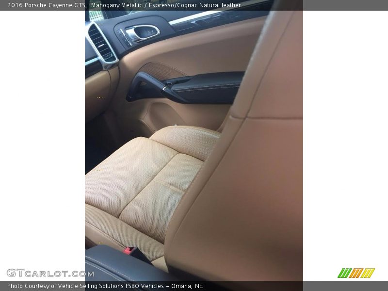 Mahogany Metallic / Espresso/Cognac Natural leather 2016 Porsche Cayenne GTS