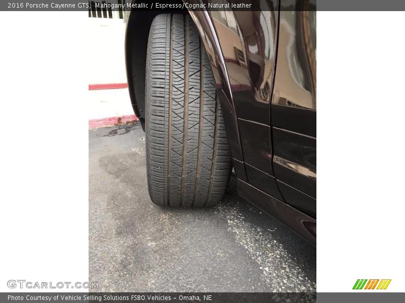 Mahogany Metallic / Espresso/Cognac Natural leather 2016 Porsche Cayenne GTS