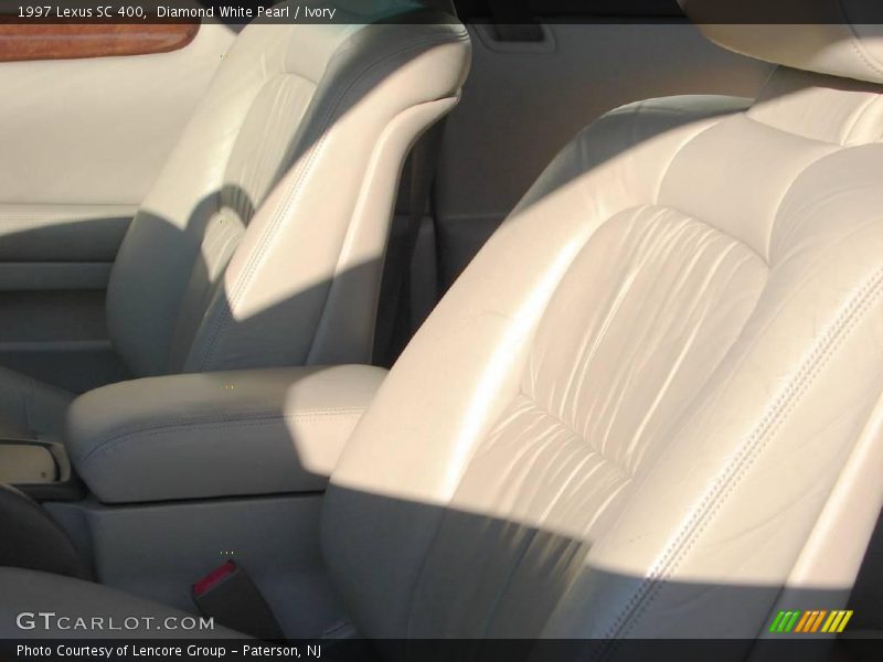Diamond White Pearl / Ivory 1997 Lexus SC 400