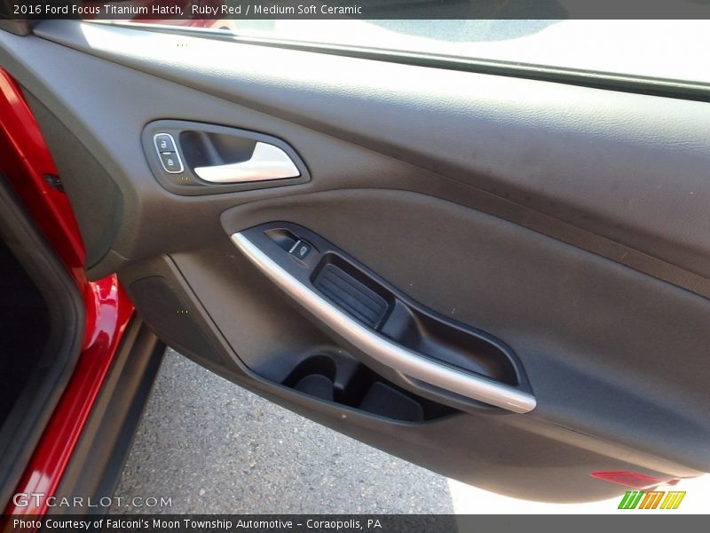 Ruby Red / Medium Soft Ceramic 2016 Ford Focus Titanium Hatch