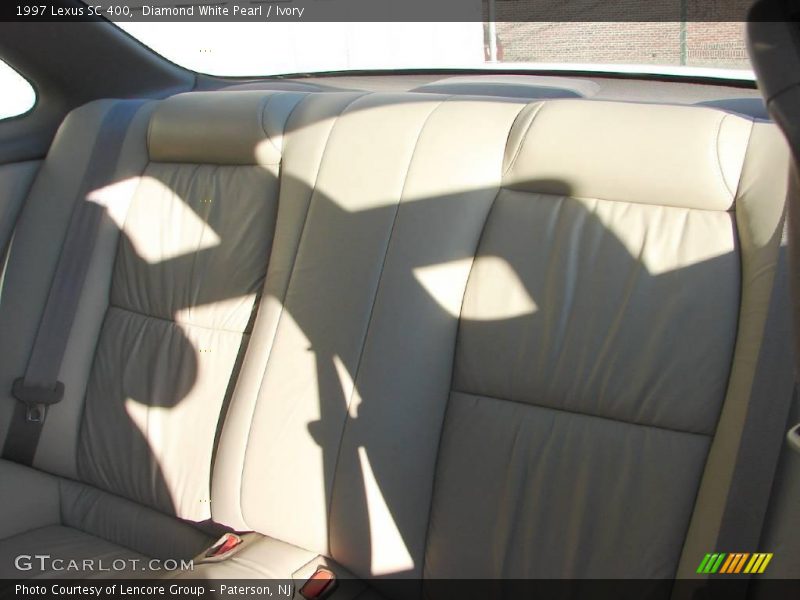 Diamond White Pearl / Ivory 1997 Lexus SC 400