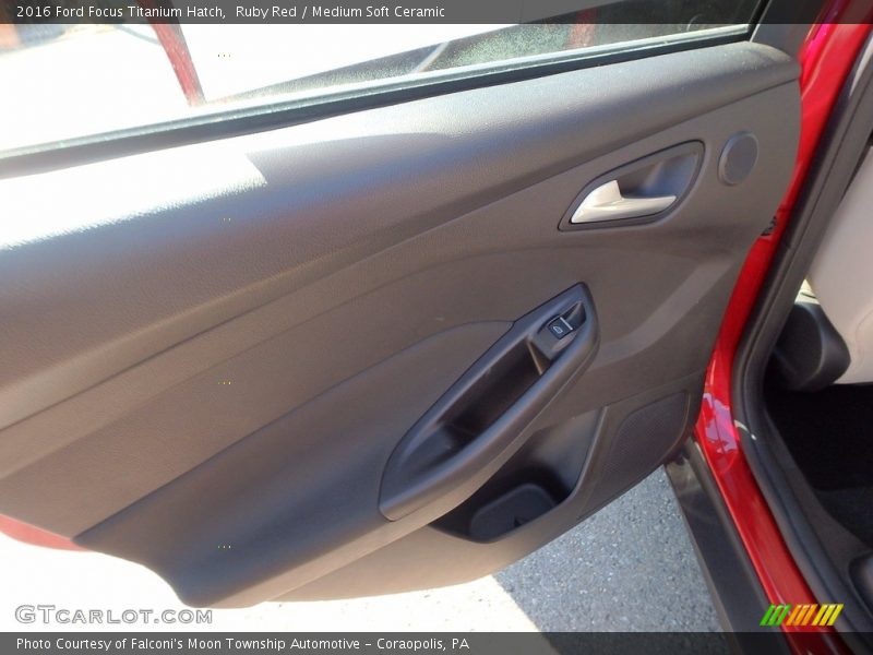 Ruby Red / Medium Soft Ceramic 2016 Ford Focus Titanium Hatch