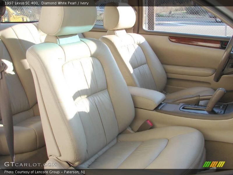 Diamond White Pearl / Ivory 1997 Lexus SC 400