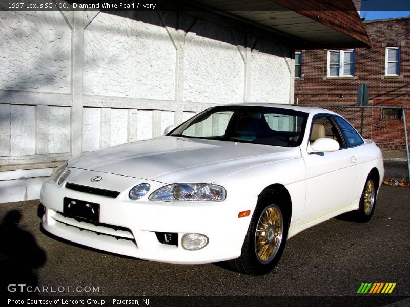 Diamond White Pearl / Ivory 1997 Lexus SC 400