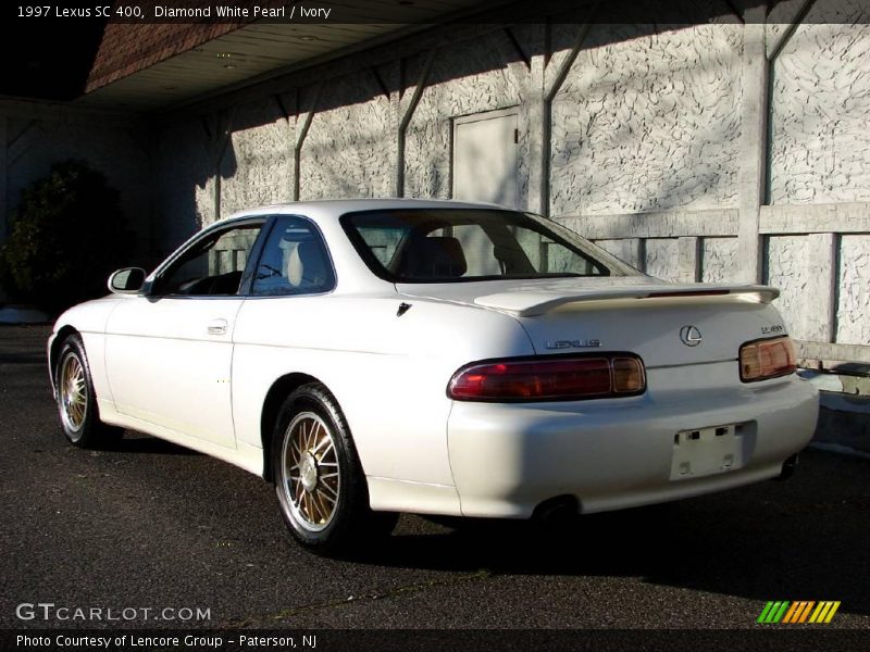 Diamond White Pearl / Ivory 1997 Lexus SC 400